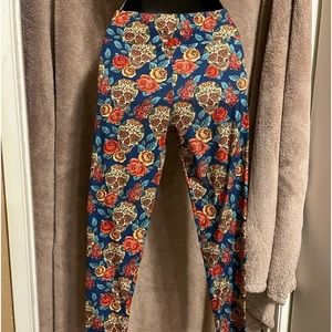 Halloween Sugar Skulls and Roses Leggings